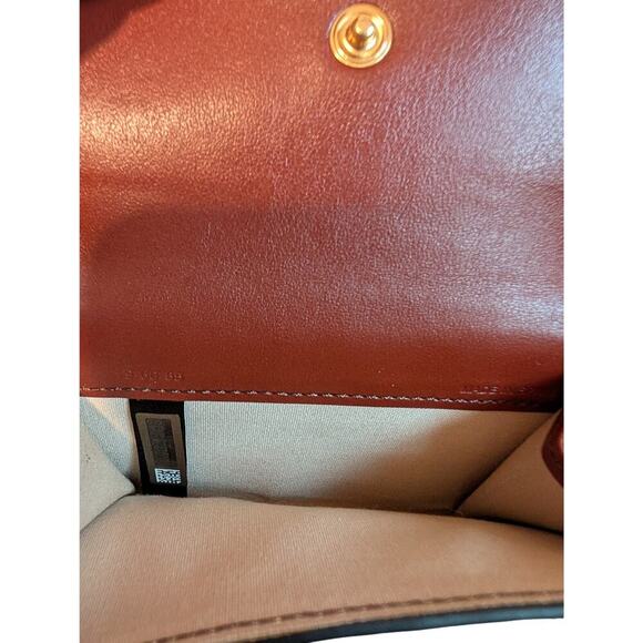 Chloe Calfskin Croc Embossed Trifold Wallet NWT and COA - Picture 5 of 11